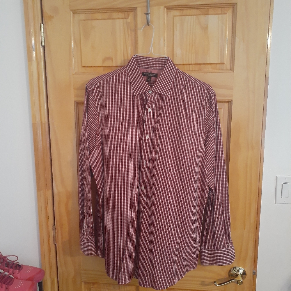 Men's plaid shirt